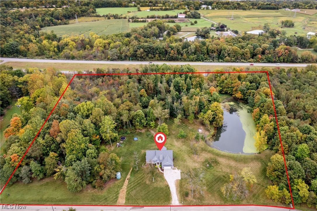 11327 Barrs Street SW photo 3