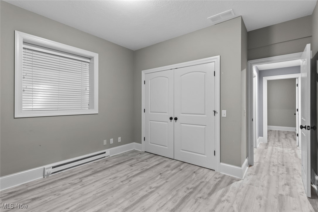 1514 Lancaster Gate SE photo 42