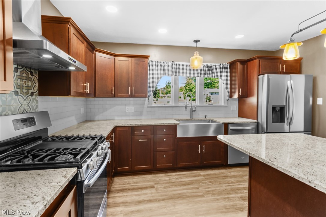 243 9th Street NE photo 5