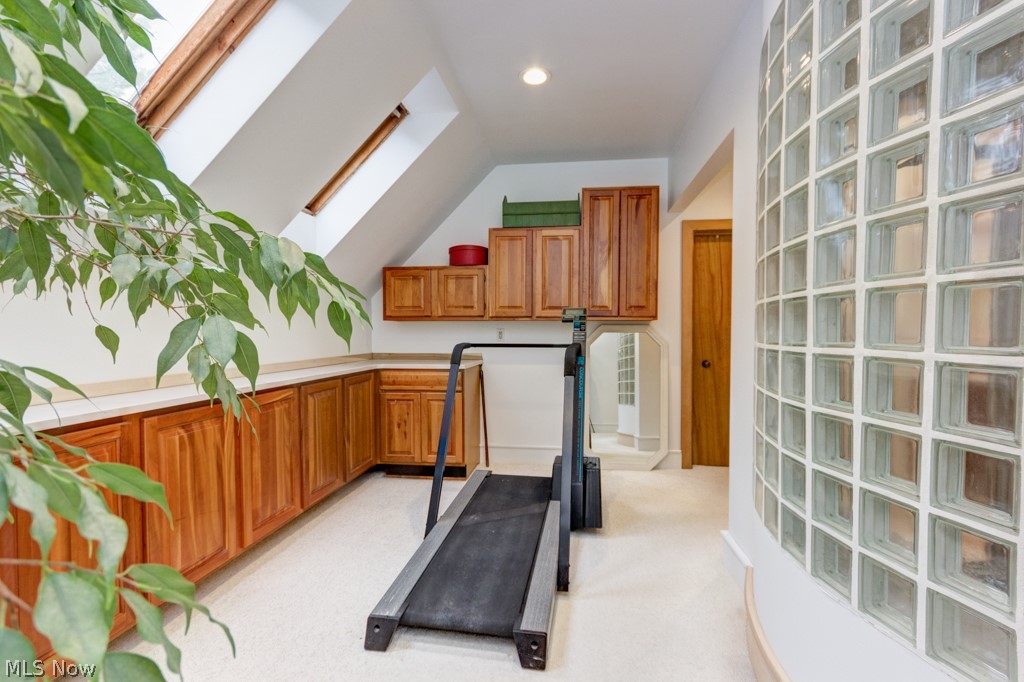 2557 N Revere Road photo 32