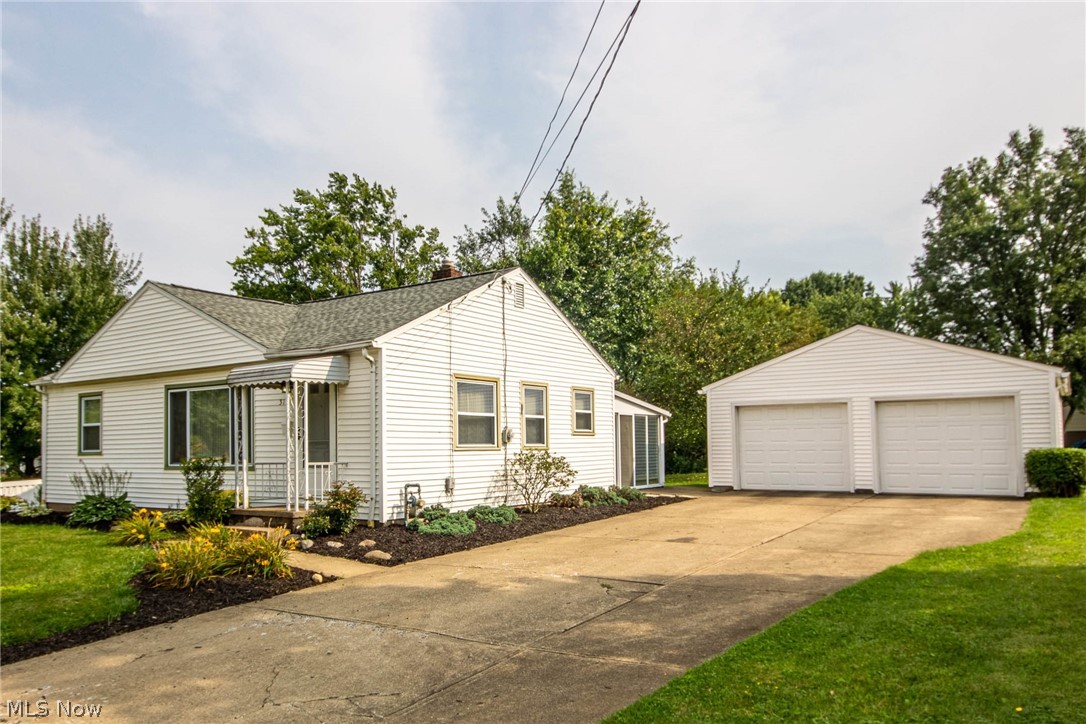 3111 Bailey Street NW photo 1