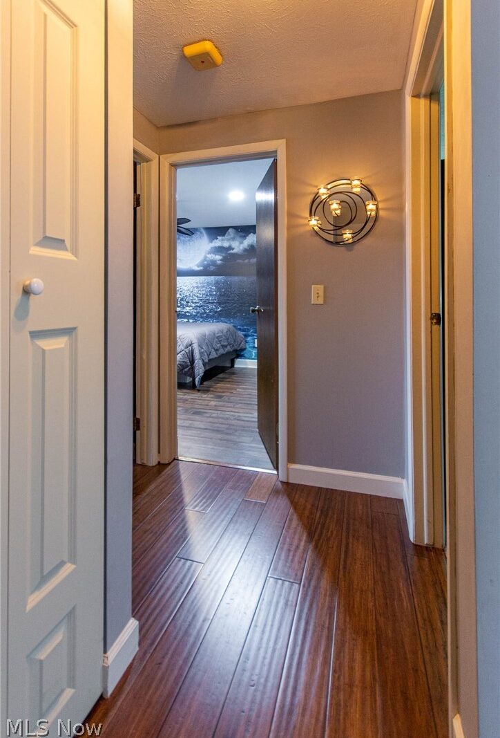 4484 Sunnyview Drive photo 13