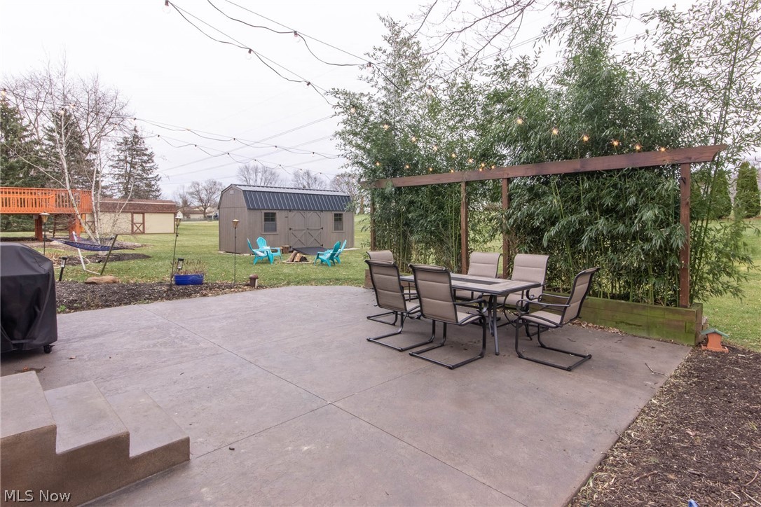 4484 Sunnyview Drive photo 19