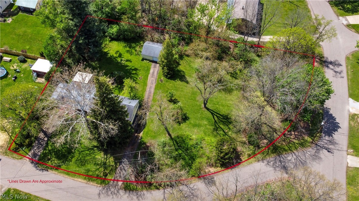 455 Montrose Avenue NW photo 2