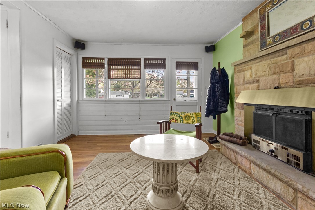 455 Montrose Avenue NW photo 24