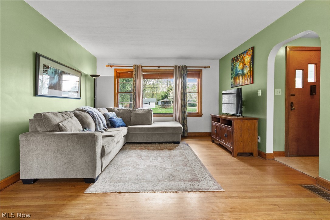455 Montrose Avenue NW photo 26