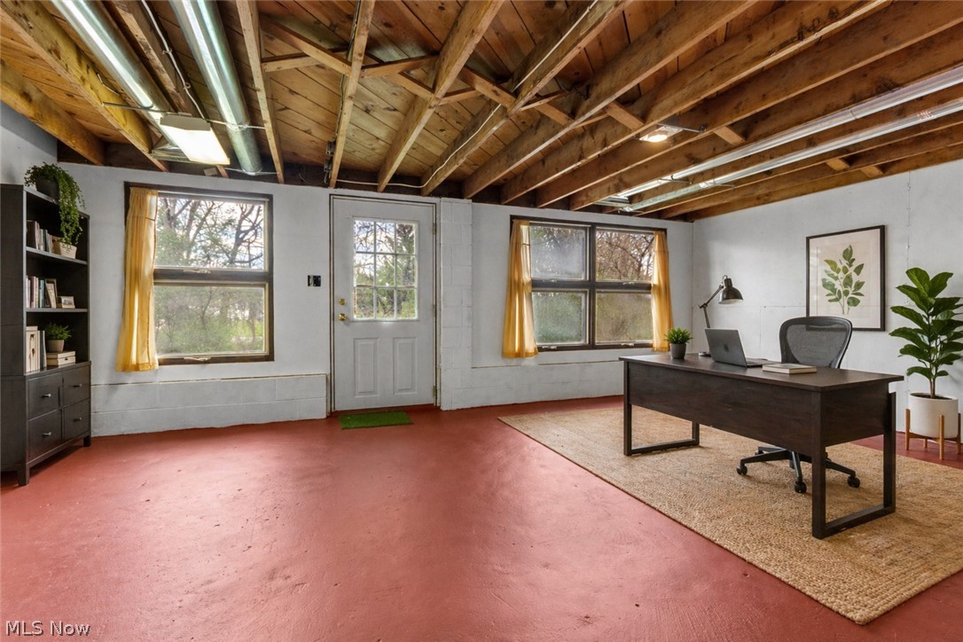455 Montrose Avenue NW photo 36