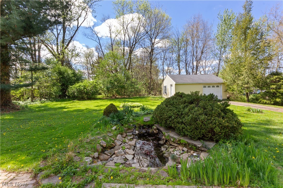455 Montrose Avenue NW photo 39