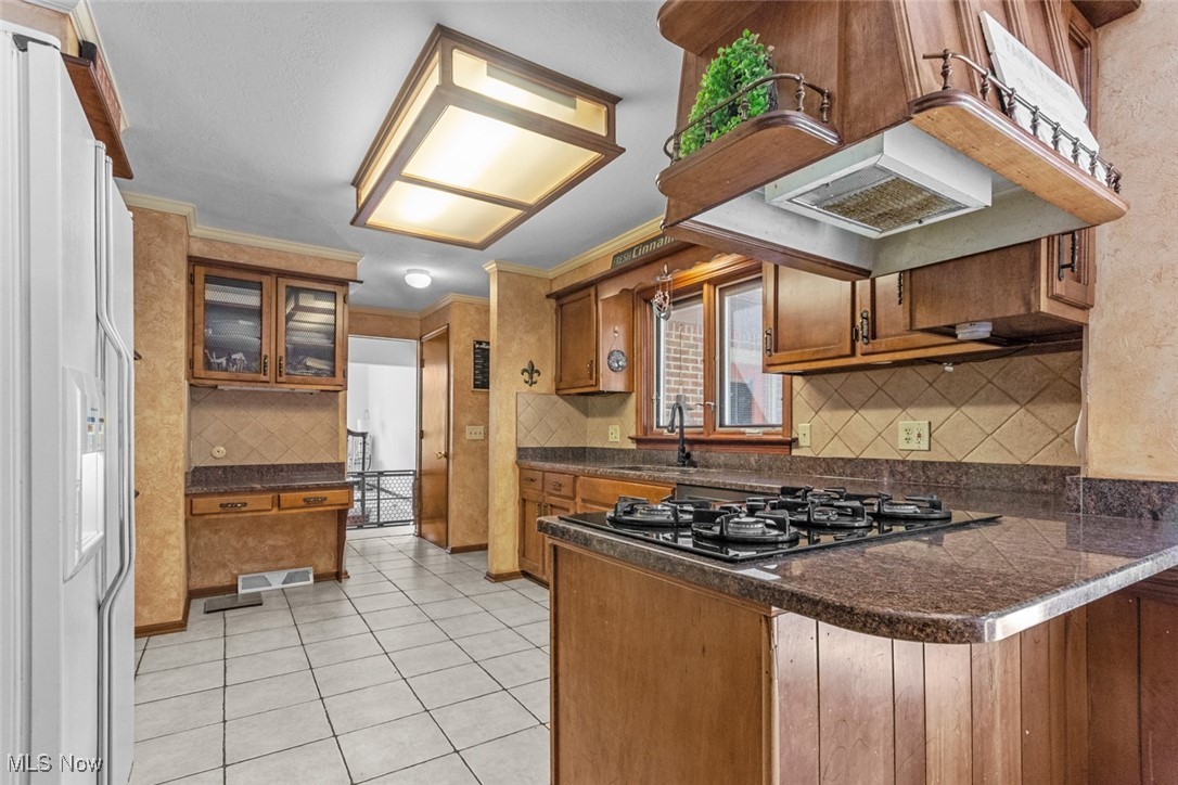 5035 Parkhaven Avenue NE photo 11