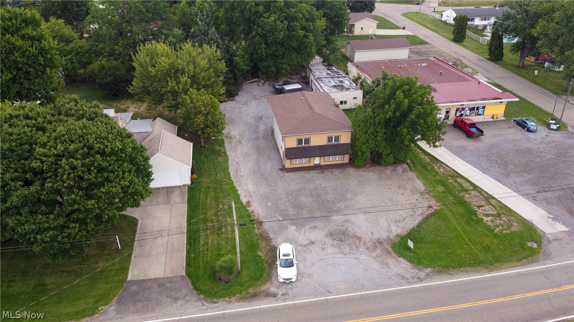 5800 Navarre Road SW photo 1