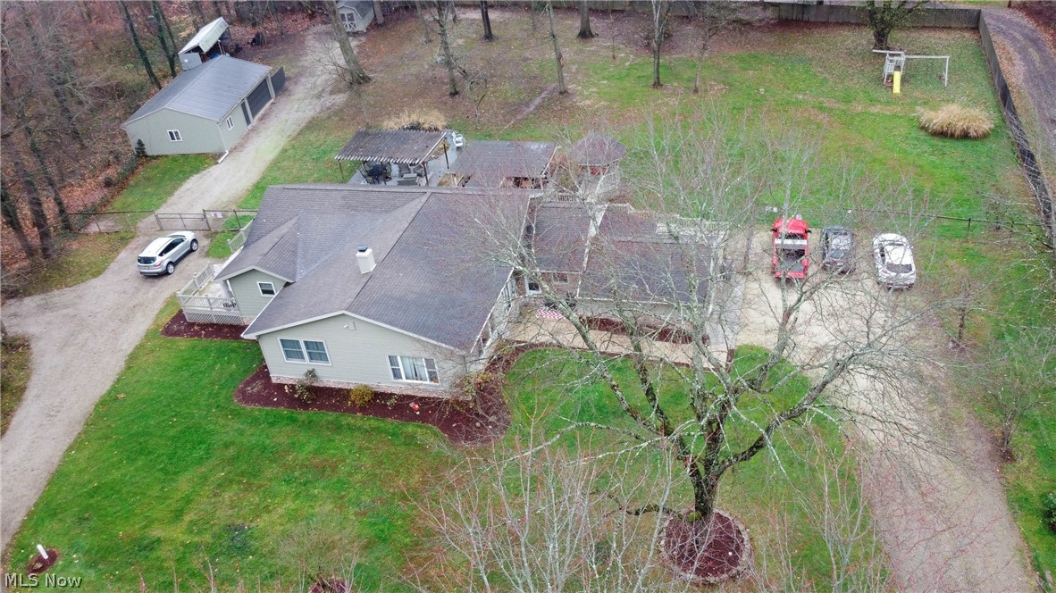 7057 Woodland Hill Road SW photo 2