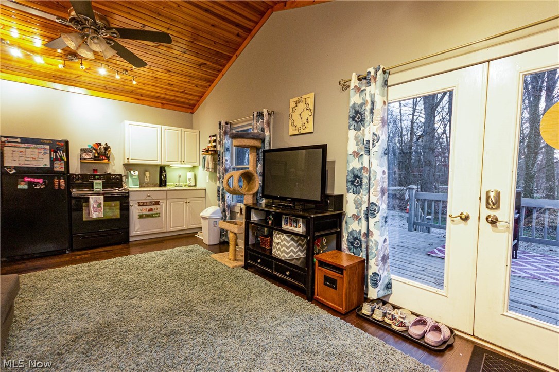 7057 Woodland Hill Road SW photo 24