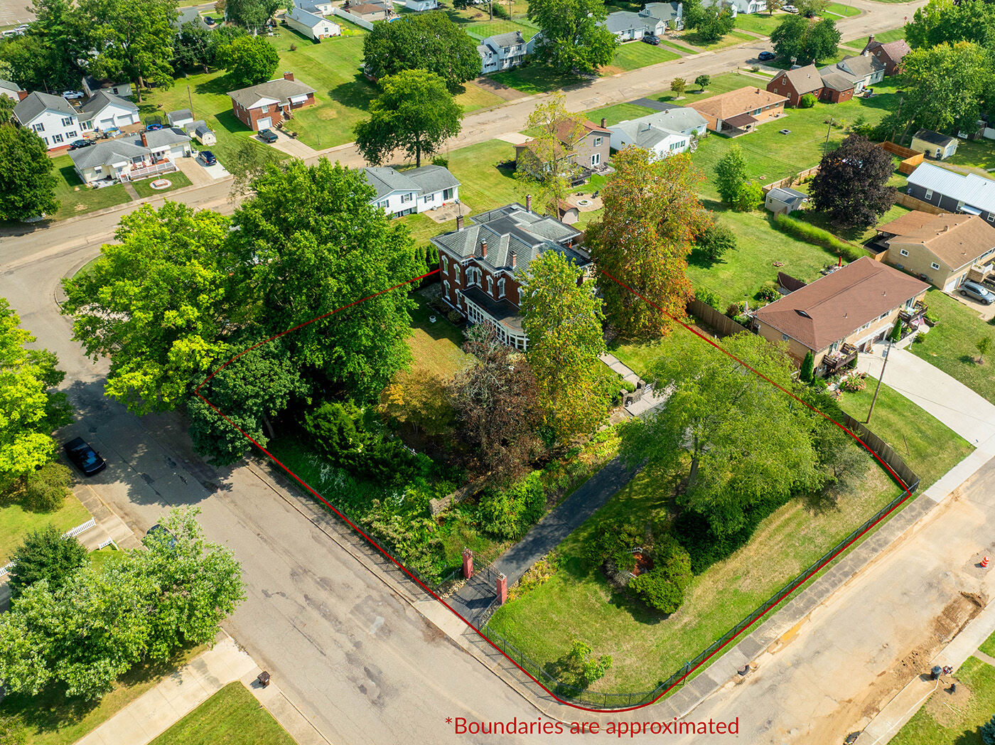 Aerial of the full parcel