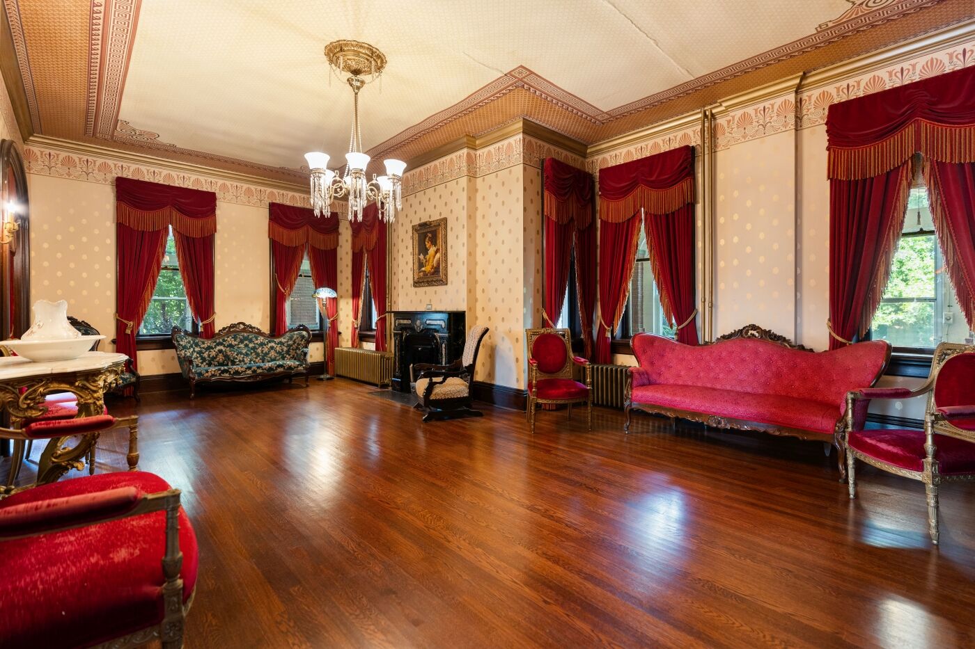 Parlor, the window wall